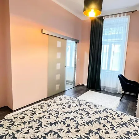 Flamingo Rezidencia Eğri