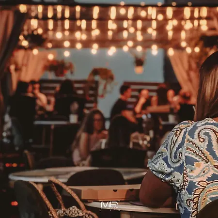 Flamingo Rezidencia *