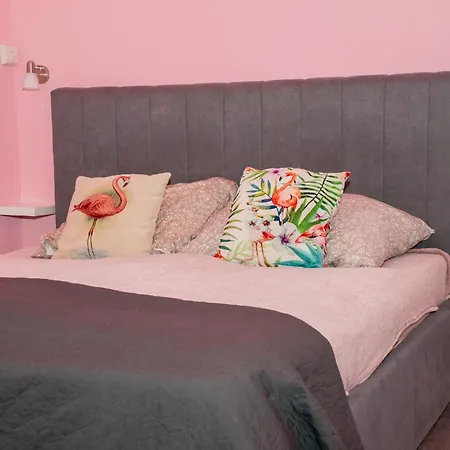 Flamingo Rezidencia Apartment Eger