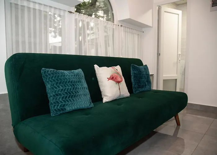 Flamingo Rezidencia Апартаменти