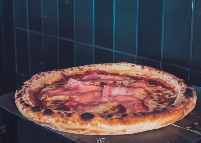 Апартаменти Flamingo Rezidencia Еґер